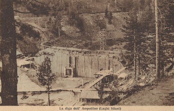 La diga dell'Ampollino (Laghi Silani)
